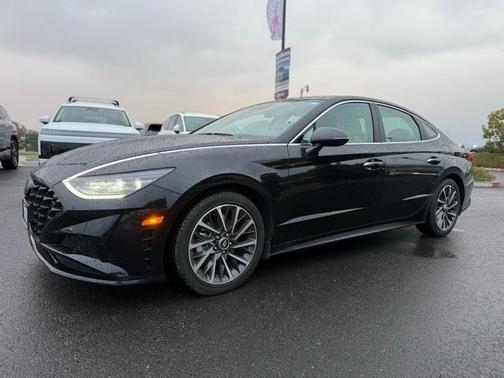 2022 Hyundai SONATA Limited