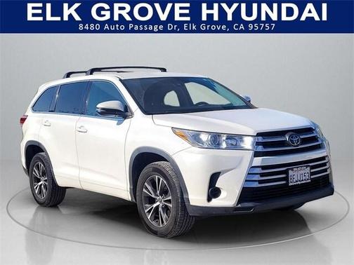 2018 Toyota Highlander LE