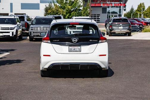 Glacier White 2019 Nissan Leaf S