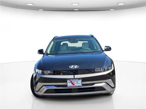 2025 Hyundai IONIQ 5 Limited