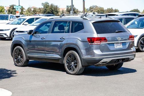 Platinum Gray Metallic 2019 Volkswagen Atlas 3.6L SEL