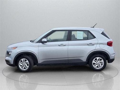 2023 Hyundai VENUE SE