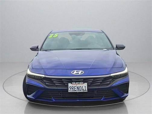 2025 Hyundai ELANTRA HEV SEL