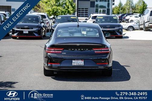 Vik Black 2023 Genesis Electrified G80 Base