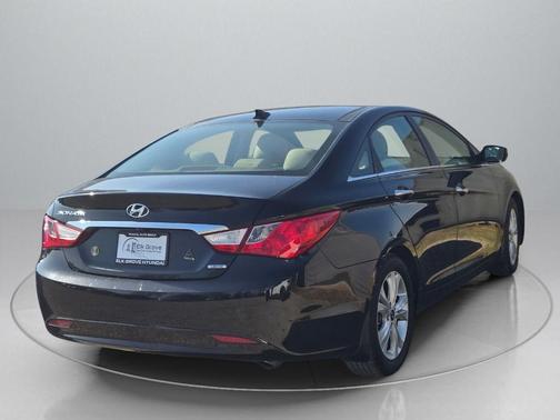 2012 Hyundai SONATA Limited