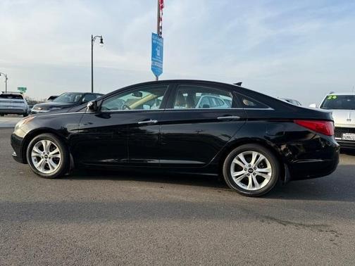 2012 Hyundai SONATA Limited