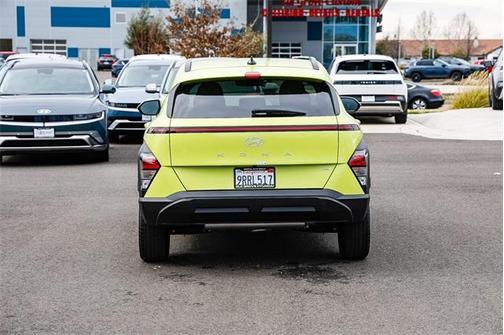 2025 Hyundai KONA SEL