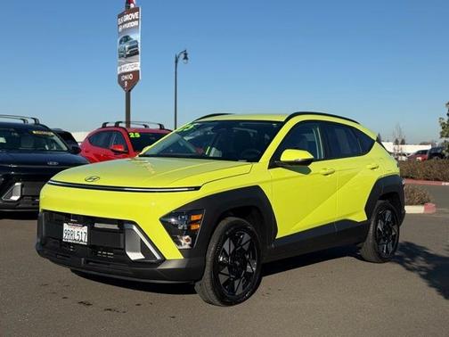 2025 Hyundai KONA SEL