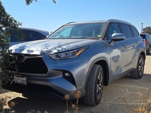 2020 Toyota Highlander XLE