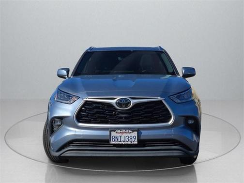2020 Toyota Highlander XLE