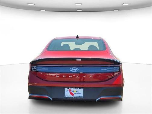 2025 Hyundai SONATA SE