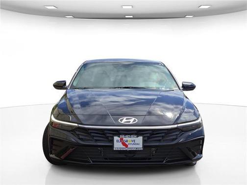2025 Hyundai ELANTRA HEV SEL Sport