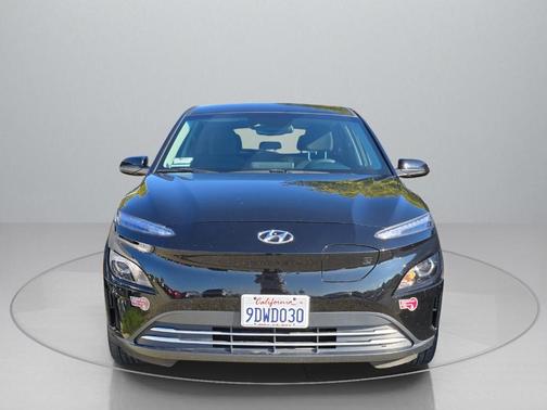 2023 Hyundai KONA EV SE