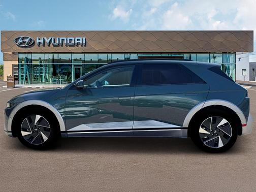 2025 Hyundai IONIQ 5 Limited