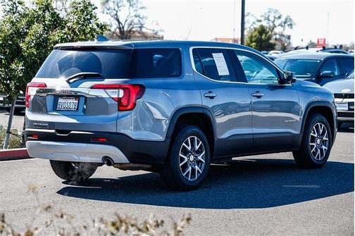 2021 GMC Acadia SLE