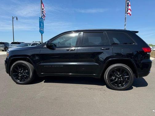 2018 Jeep Grand Cherokee Altitude