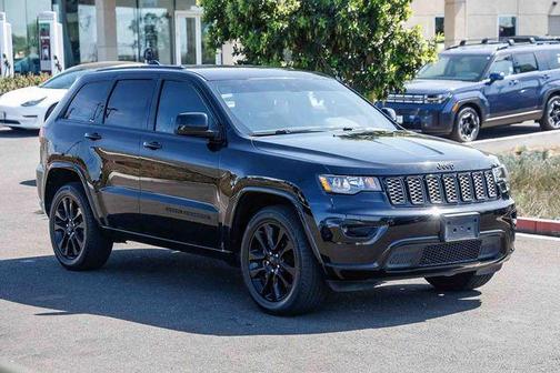 2018 Jeep Grand Cherokee Altitude
