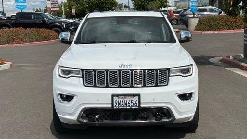 Bright White Clearcoat 2017 Jeep Grand Cherokee Overland