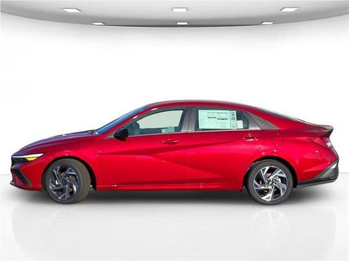 2025 Hyundai ELANTRA HEV SEL Sport