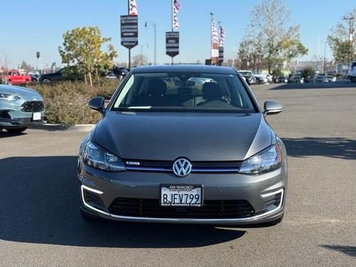 2019 Volkswagen e-Golf SEL Premium