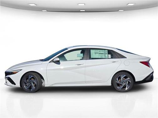 2025 Hyundai ELANTRA HEV Limited