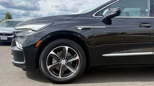 Ebony Twilight Metallic 2022 Buick Enclave Essence