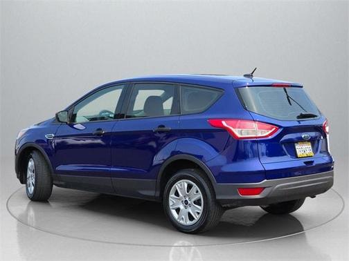 2016 Ford Escape S