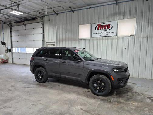 2025 Jeep Grand Cherokee Altitude