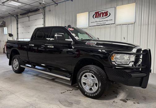 2024 RAM 2500 Tradesman Crew Cab 4x4 6'4' Box