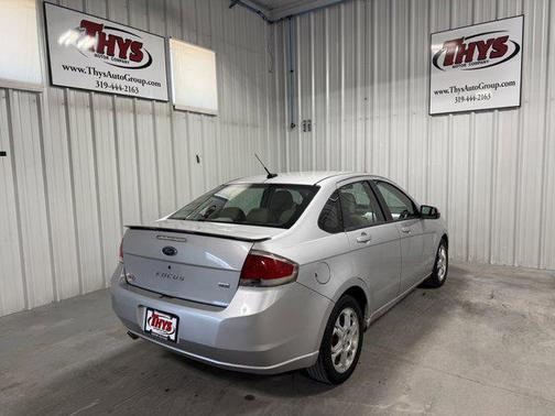 2009 Ford Focus SES