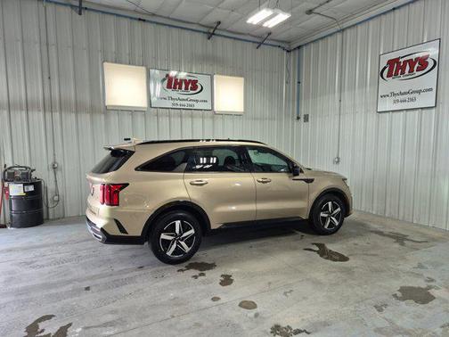 2021 Kia Sorento S