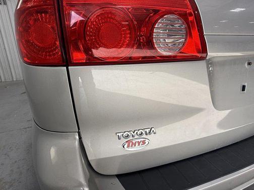 2008 Toyota Sienna LE