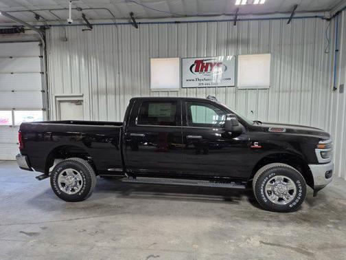 2025 RAM 2500 Tradesman Crew Cab 4x4 6'4' Box