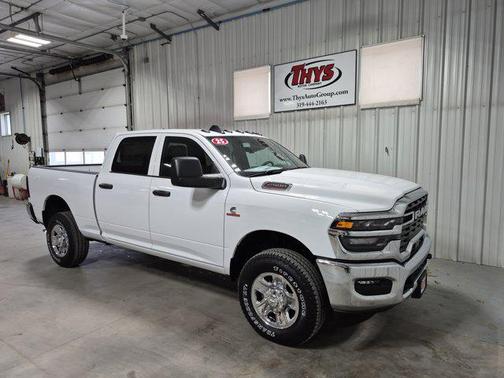 2025 RAM 2500 Tradesman Crew Cab 4x4 6'4' Box