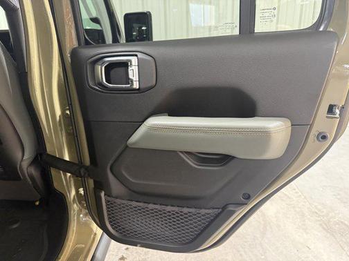 2026 Jeep Gladiator Mojave X 4x4