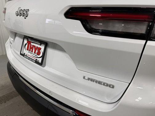 2024 Jeep Grand Cherokee L Laredo