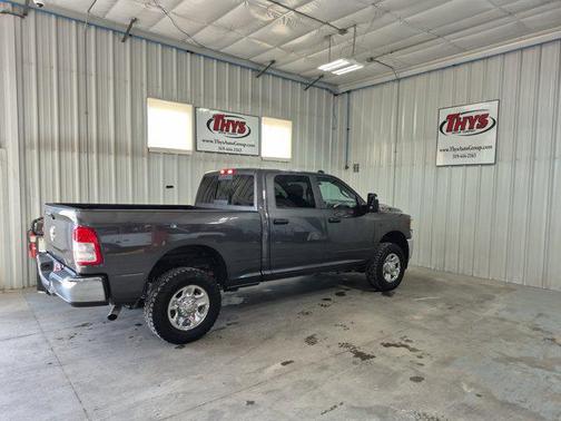2023 RAM 2500 Tradesman Crew Cab 4x4 6'4' Box