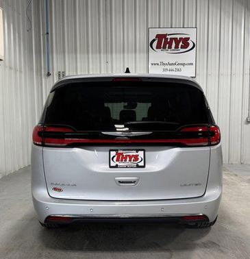 2024 Chrysler Pacifica Limited