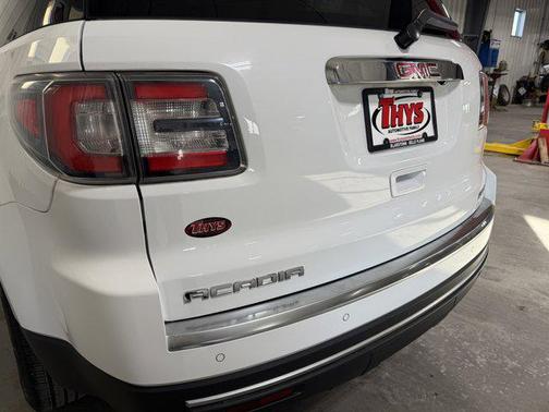 2016 GMC Acadia SLT-1