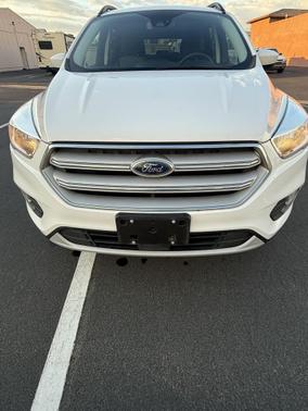 white 2018 Ford Escape SE