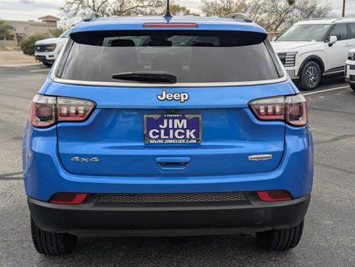 Laser Blue Pearlcoat 2022 Jeep Compass Latitude