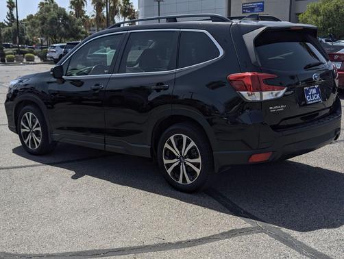Crystal Black Silica 2020 Subaru Forester Limited