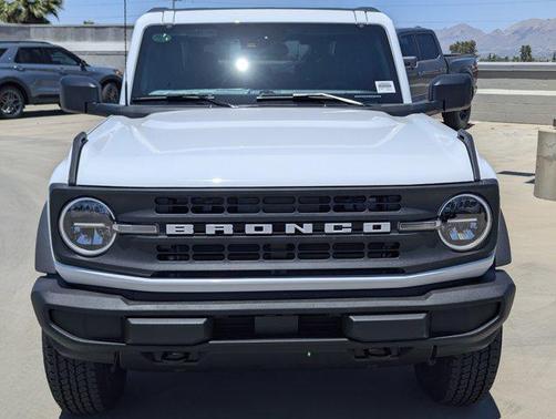 Oxford White 2026 Ford Bronco Big Bend