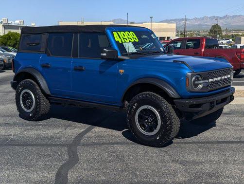 Velocity Blue Metallic 2021 Ford Bronco Badlands