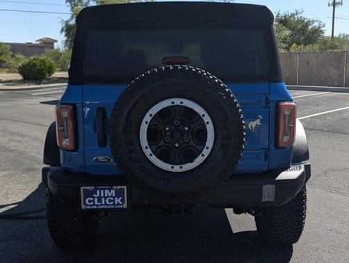 Velocity Blue Metallic 2021 Ford Bronco Badlands