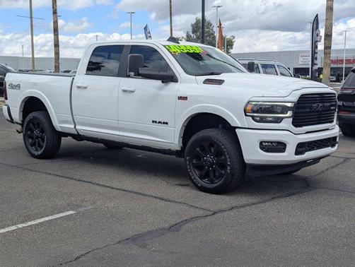 Bright White Clearcoat 2022 RAM 2500 Laramie Crew Cab 4x4 6'4' Box