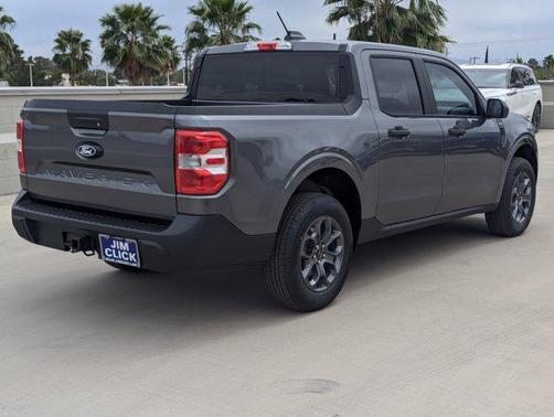 Carbonized Gray Metallic 2026 Ford Maverick XLT