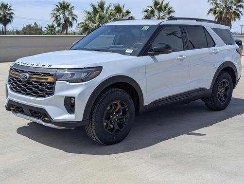 Space White Metallic 2026 Ford Explorer Tremor