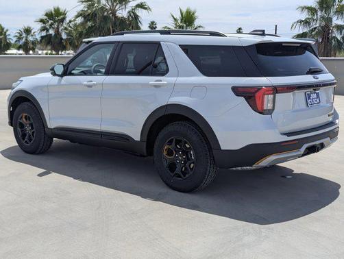 Space White Metallic 2026 Ford Explorer Tremor