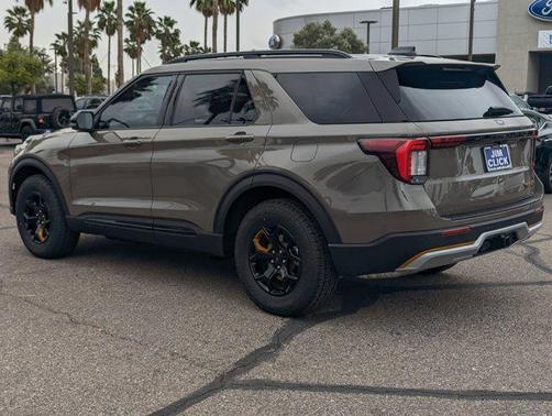 Marsh Gray 2026 Ford Explorer Tremor